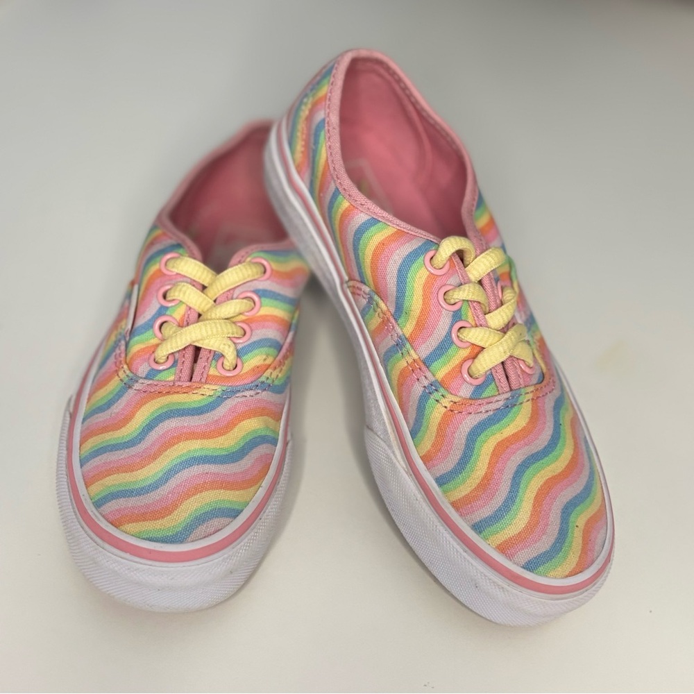 Vans Authentic Wavy Rainbow Low Top Lace Up Sneakers Kids SZ 13.5C
